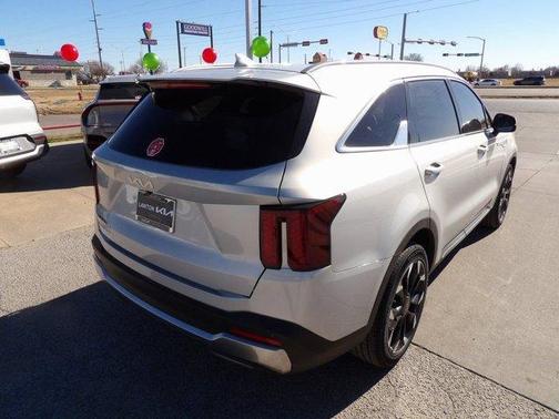 Ivory Silver 2026 Kia Sorento EX