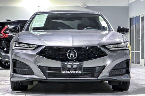 2025 Acura TLX Technology