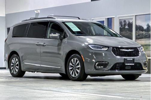 2021 Chrysler Pacifica Hybrid Limited