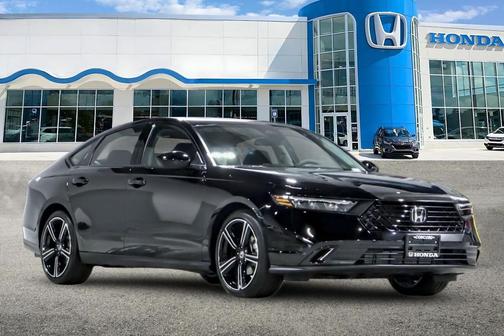 Crystal Black Pearl 2026 Honda Accord SE