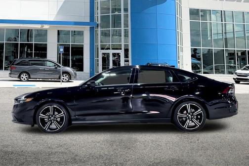 Crystal Black Pearl 2026 Honda Accord SE