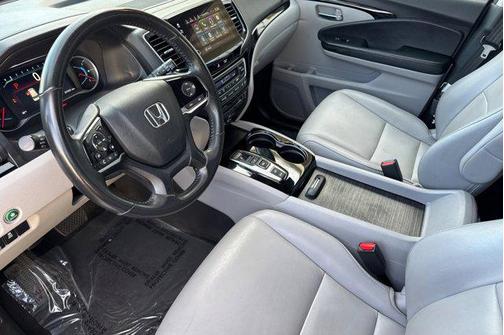 2019 Honda Pilot Touring 8-Passenger