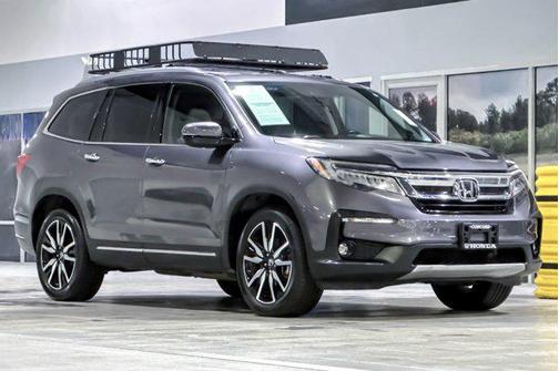 2019 Honda Pilot Touring 8-Passenger