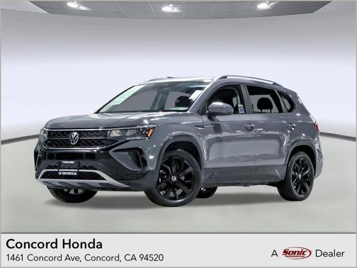 Gray 2023 Volkswagen Taos 1.5T SE