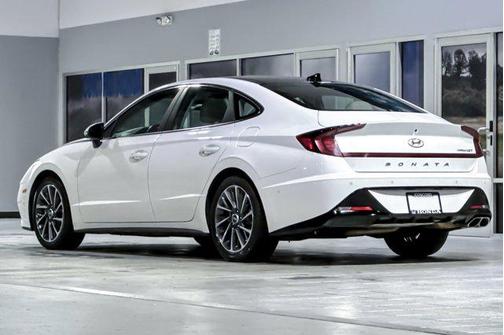 2023 Hyundai SONATA Limited