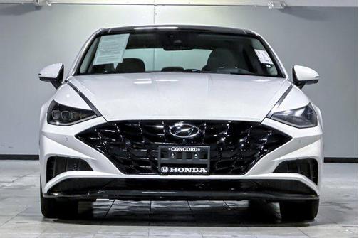2023 Hyundai SONATA Limited