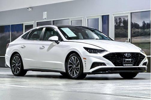 2023 Hyundai SONATA Limited