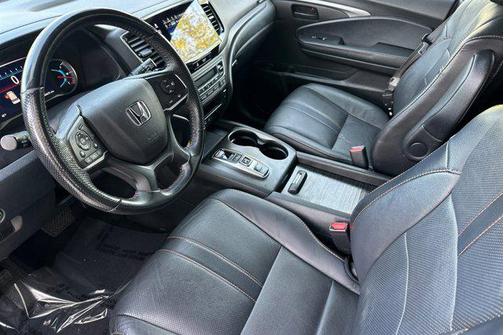 Crystal Black Pearl 2022 Honda Pilot AWD TrailSport