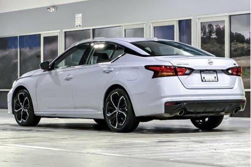 2024 Nissan Altima SR FWD
