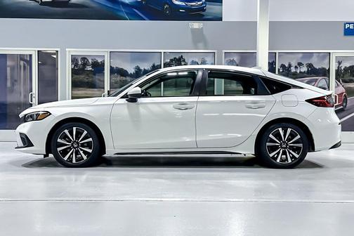 Platinum White Pearl 2024 Honda Civic EX-L