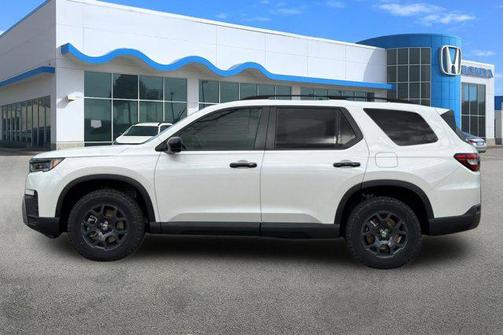 Platinum White Pearl 2026 Honda Pilot TrailSport