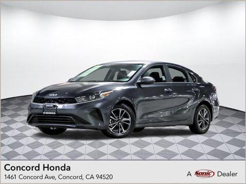 2024 Kia Forte LXS