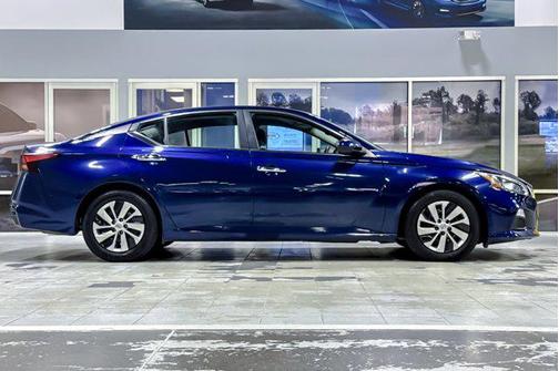 2021 Nissan Altima S FWD