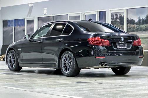 2015 BMW 528 528i