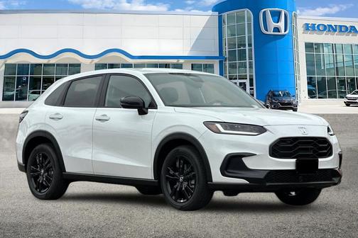 Platinum White Pearl 2027 Honda HR-V Sport