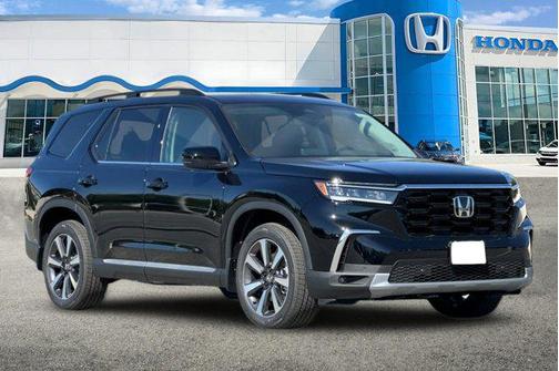 2025 Honda Pilot Touring 8-Passenger