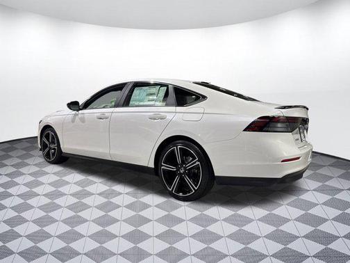 2025 Honda Accord Hybrid Base