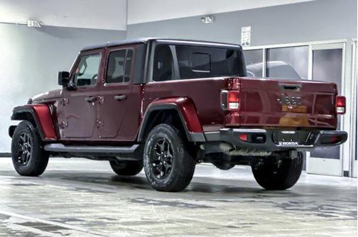 2021 Jeep Gladiator Willys 4x4