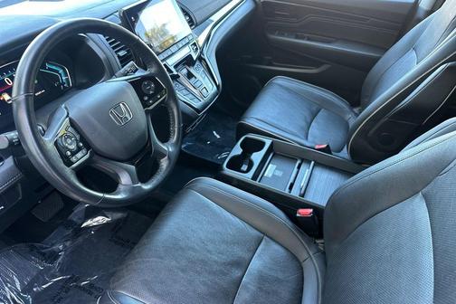 Black 2024 Honda Odyssey Elite