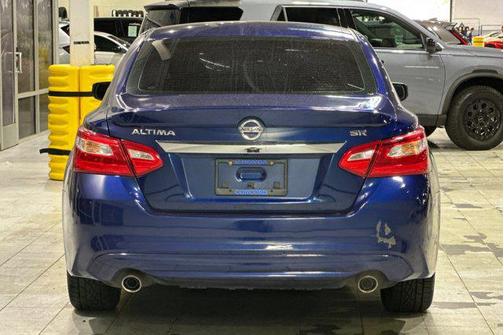 2016 Nissan Altima 2.5 SR