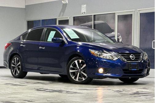 2016 Nissan Altima 2.5 SR