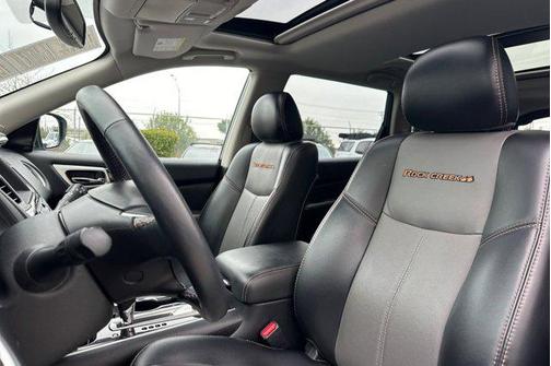 2020 Nissan Pathfinder SL 4WD