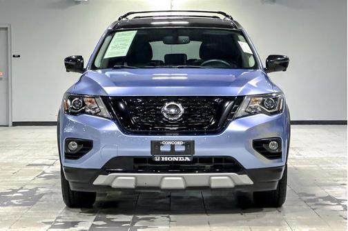 2020 Nissan Pathfinder SL 4WD