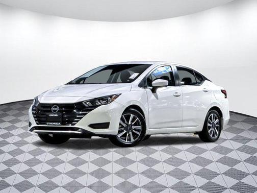 2023 Nissan Versa 1.6 SV