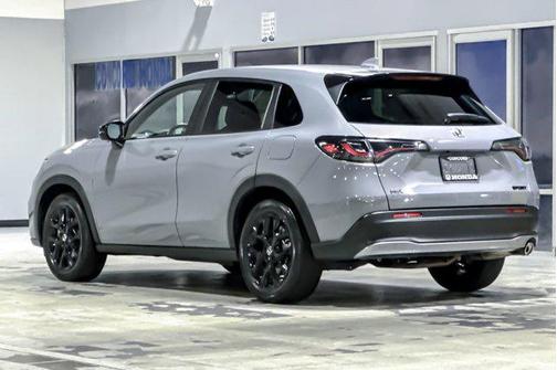 2024 Honda HR-V 2WD Sport