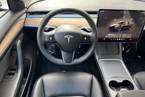 Solid Black 2023 Tesla Model 3 Standard Range