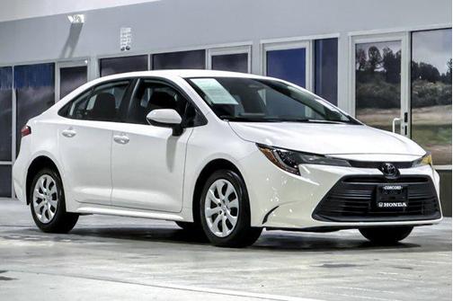 2024 Toyota Corolla LE