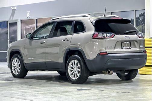 2020 Jeep Cherokee Latitude