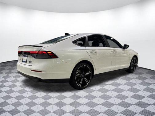 2025 Honda Accord Hybrid Base