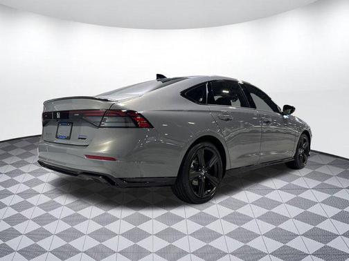 2025 Honda Accord Hybrid Base