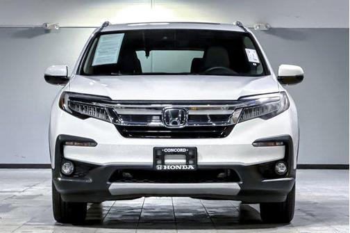 2020 Honda Pilot Touring 8-Passenger
