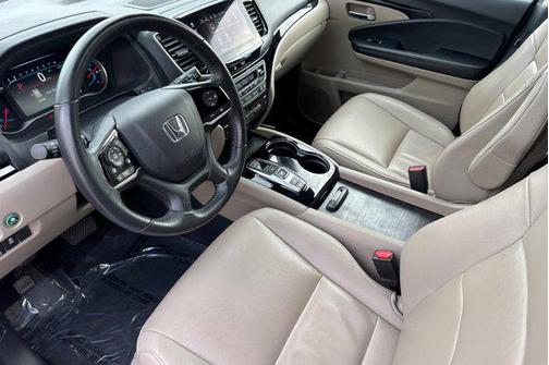 2020 Honda Pilot Touring 8-Passenger
