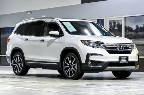 2020 Honda Pilot Touring 8-Passenger