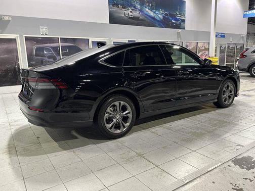 2024 Honda Accord EX 1.5T