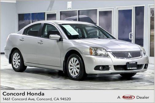 2012 Mitsubishi Galant Base