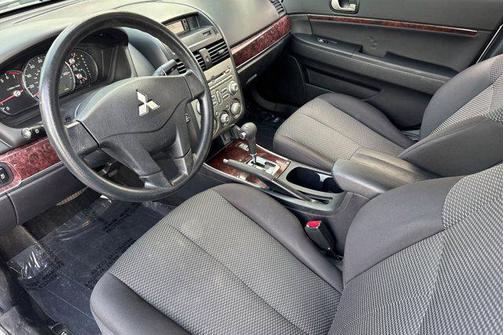 2012 Mitsubishi Galant Base