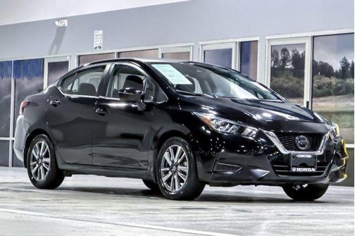 2020 Nissan Versa 1.6 SV