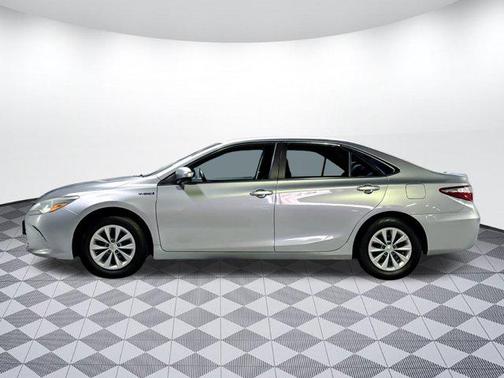 2015 Toyota Camry Hybrid LE