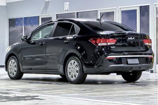 2022 Kia Rio LX