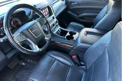 2019 GMC Yukon SLT