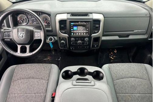 Bright White Clearcoat 2016 RAM 1500 Big Horn