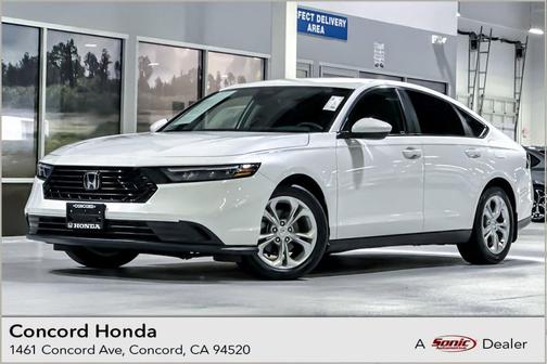 Platinum White Pearl 2023 Honda Accord LX 1.5T