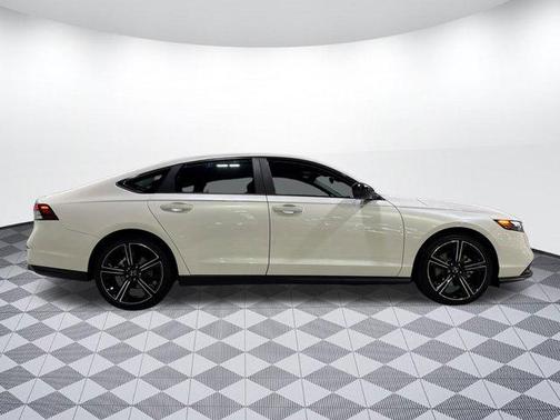 2025 Honda Accord Hybrid Base