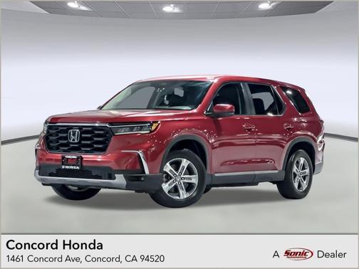Radiant Red Metallic II 2023 Honda Pilot 2WD EX-L 7 Passenger