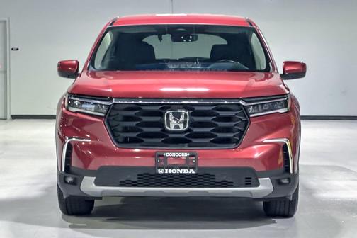 Radiant Red Metallic II 2023 Honda Pilot 2WD EX-L 7 Passenger