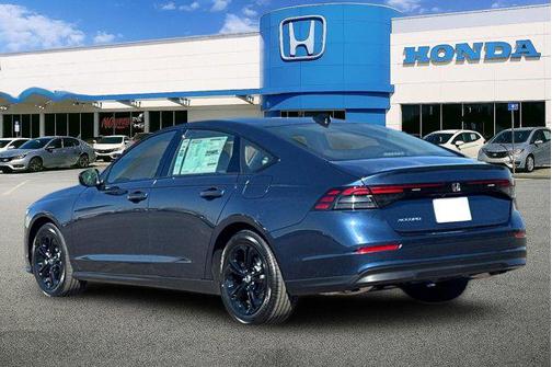 2025 Honda Accord Sport SE 1.5T